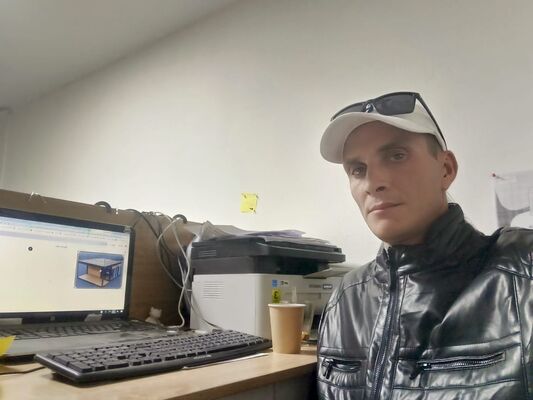  ,   Vitaly, 36 ,   ,   