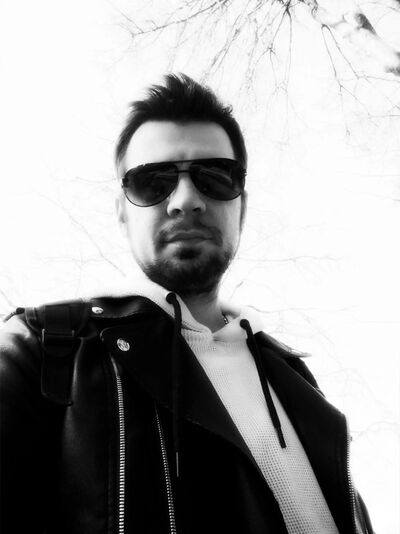  ,   Alexander, 33 ,  