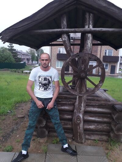 ,   Sergiu, 36 ,   ,   , c 