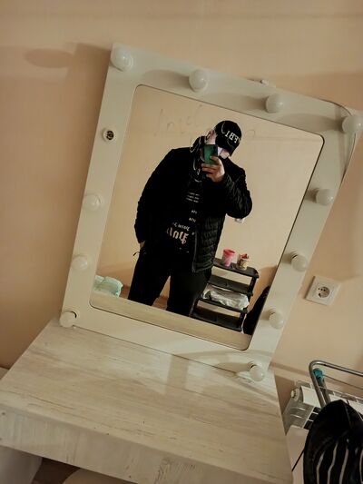  --,   Biton, 28 ,   ,   