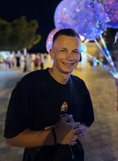  ,   Alexander, 25 ,   ,   , c , 