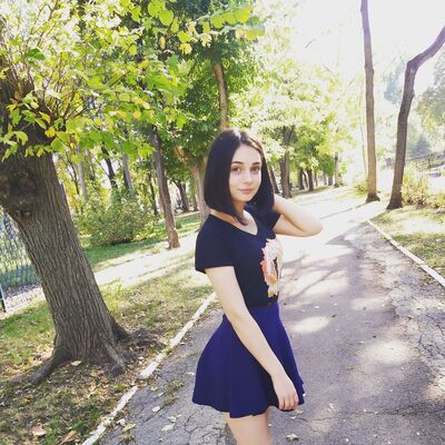  ,   Alexandra, 25 ,   ,   , c 