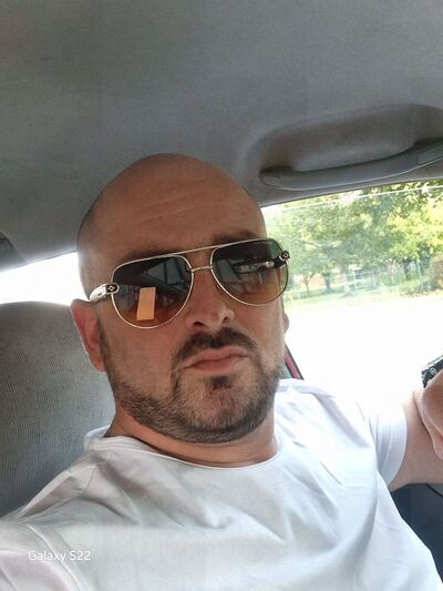  ,   Gio, 35 ,   ,   
