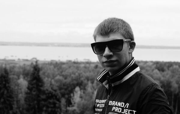  ,   Mark, 33 ,   ,   