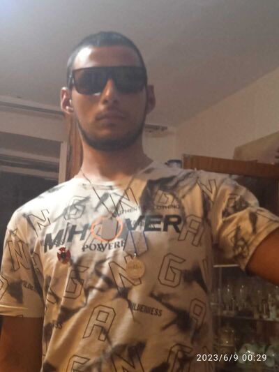  ,   Ivan, 27 ,   ,   , c , 