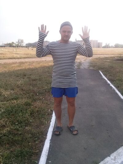  ,   Serj, 42 ,   ,   , c 
