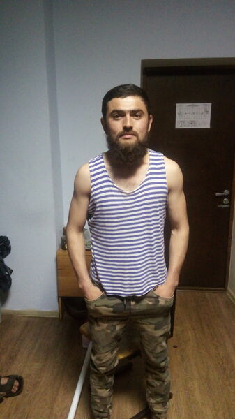  ,   Shuhrat, 30 ,     , c 