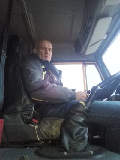  ,   , 52 ,   