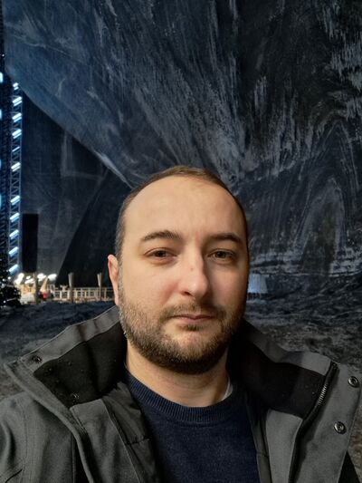  ,   Denis, 35 ,   ,   