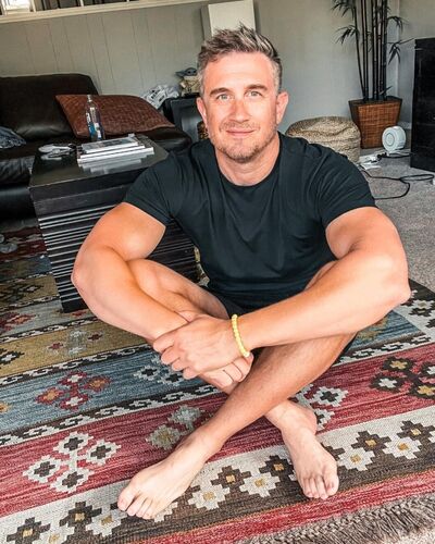  ,   Alexander, 45 ,     , c 