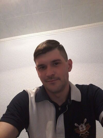  ,   Aleks, 33 ,   