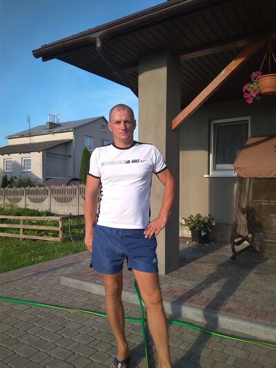  ,   Bambalbi, 46 ,     , c 
