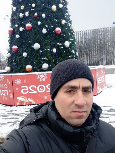 ,   Oreste, 43 ,   ,   