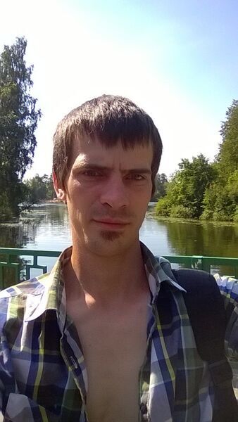  ,   Alex, 35 ,  