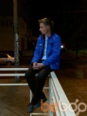  ,   Denis, 32 ,   ,   , c 