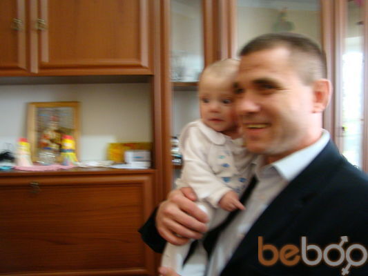  ,   Iurie, 52 ,  