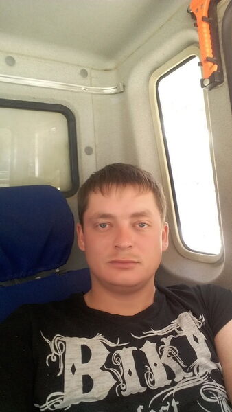  ,   Artem, 37 ,   ,   , c 