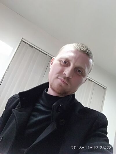  ,   Denis, 44 ,     , c 