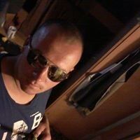  ,   Edgars, 39 ,   