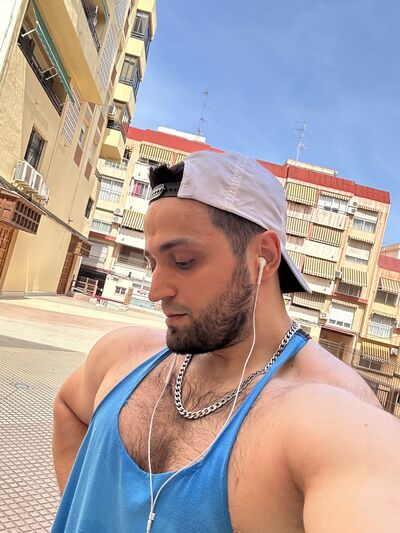  Alacant,   Alex Strong, 32 ,   ,   