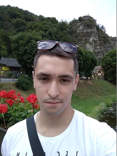  ,   Vlad, 35 ,   ,   