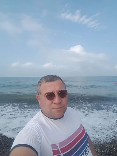  ,   Levani, 42 ,   ,   , c 