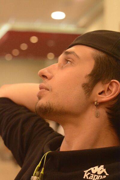  ,   Pavel, 22 ,   ,   
