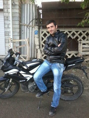  ,   Xaralampi, 40 ,   ,   , c 