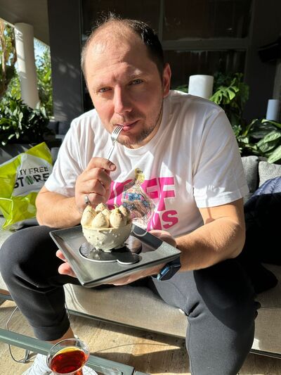  ,   Yury, 41 ,   ,   