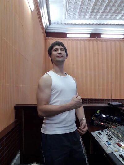  ,   Kotstantin, 33 ,   ,   