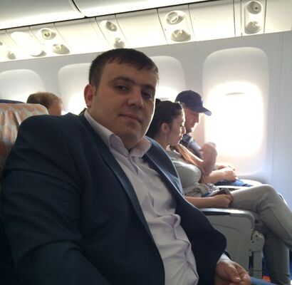  ,   Ayxan, 40 ,   