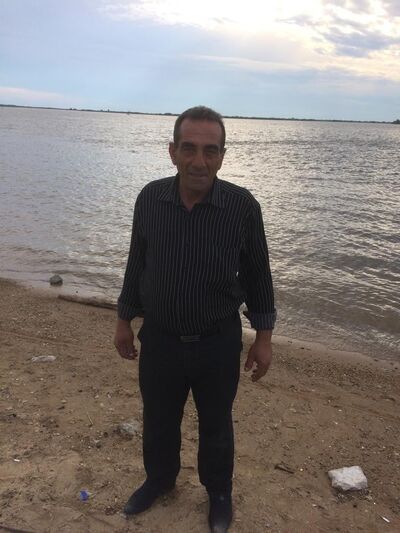  ,   Artur, 57 ,   ,   , c 
