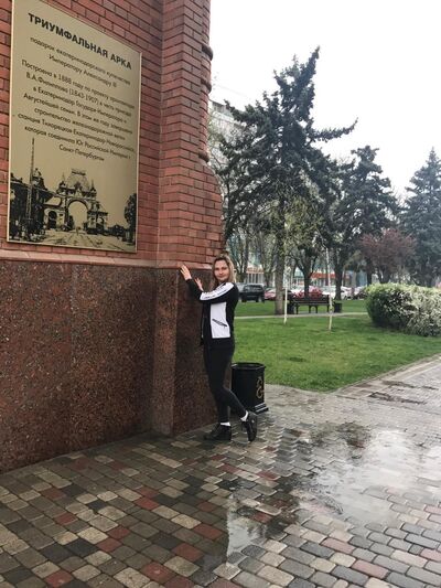  ,   Yana, 40 ,   ,   , c 