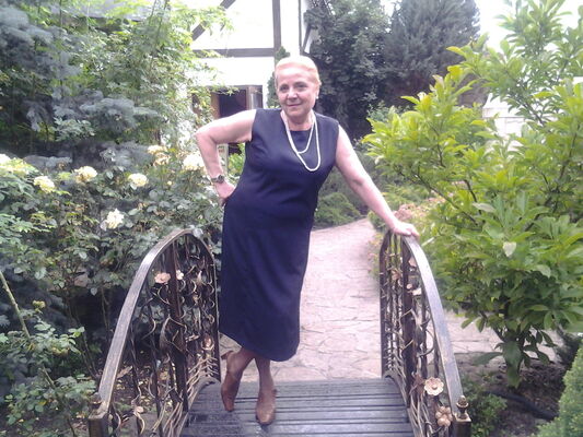  ,   Nadezda, 72 ,  