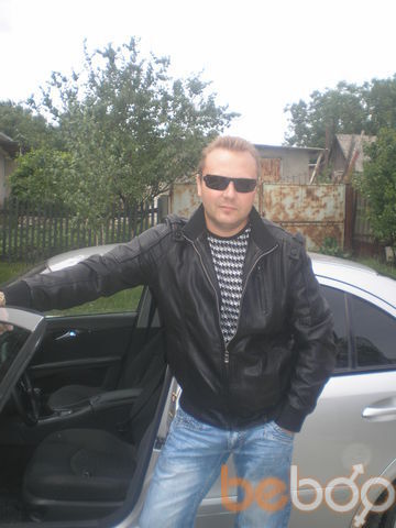  ,   Mihail, 36 ,  