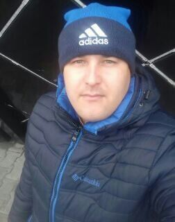  ,   Artem Boss, 36 ,   ,   , c 