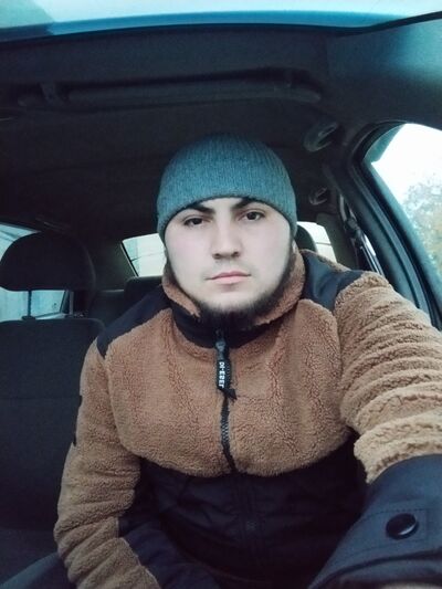  ,   Aliumarov, 32 ,   ,   