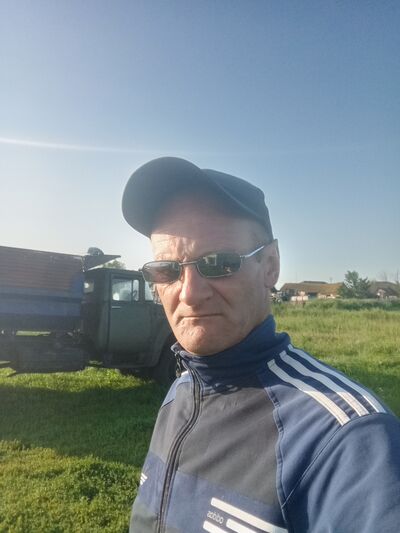  ,   Pavel, 37 ,     , c , 