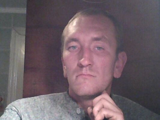  ,   Petro, 39 ,   ,   , c 