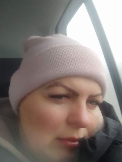  ,   Alla, 49 ,   ,   