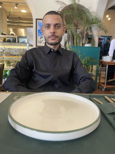  ,   Malik, 27 ,   ,   