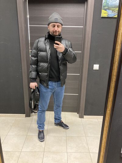  ,   Denis, 35 ,   ,   , c , 
