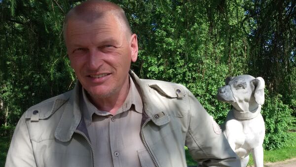  ,   Alex, 67 ,   ,   , c 