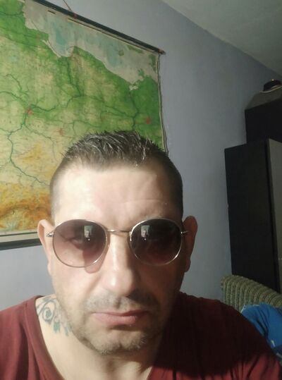  Bielany Wroclawskie,   Krzysztof, 44 ,   ,   