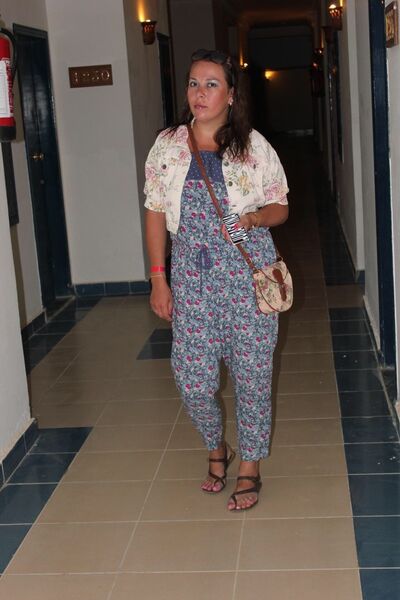  ,   Stefani, 36 ,   ,   , c 