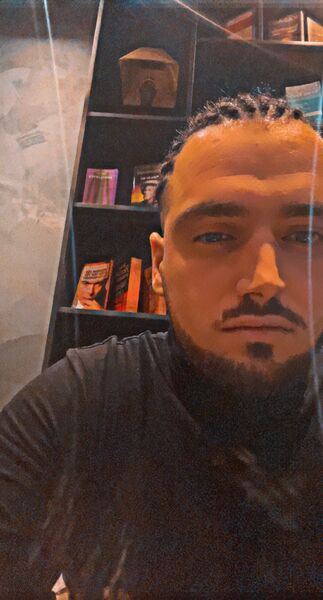  Herten,   Flamur, 31 ,   ,   