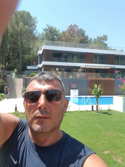  ,   Oktay, 44 ,   ,   , c , 