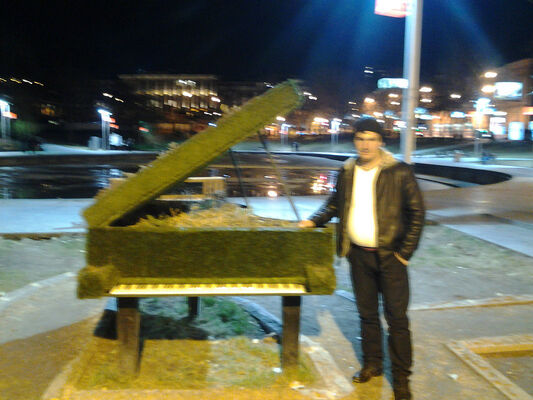  ,   Seryoja, 44 ,   ,   , c 