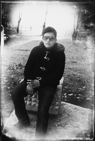  ,   Rafo, 29 ,   