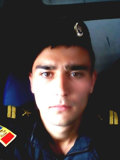  ,   Denis, 30 ,   , 